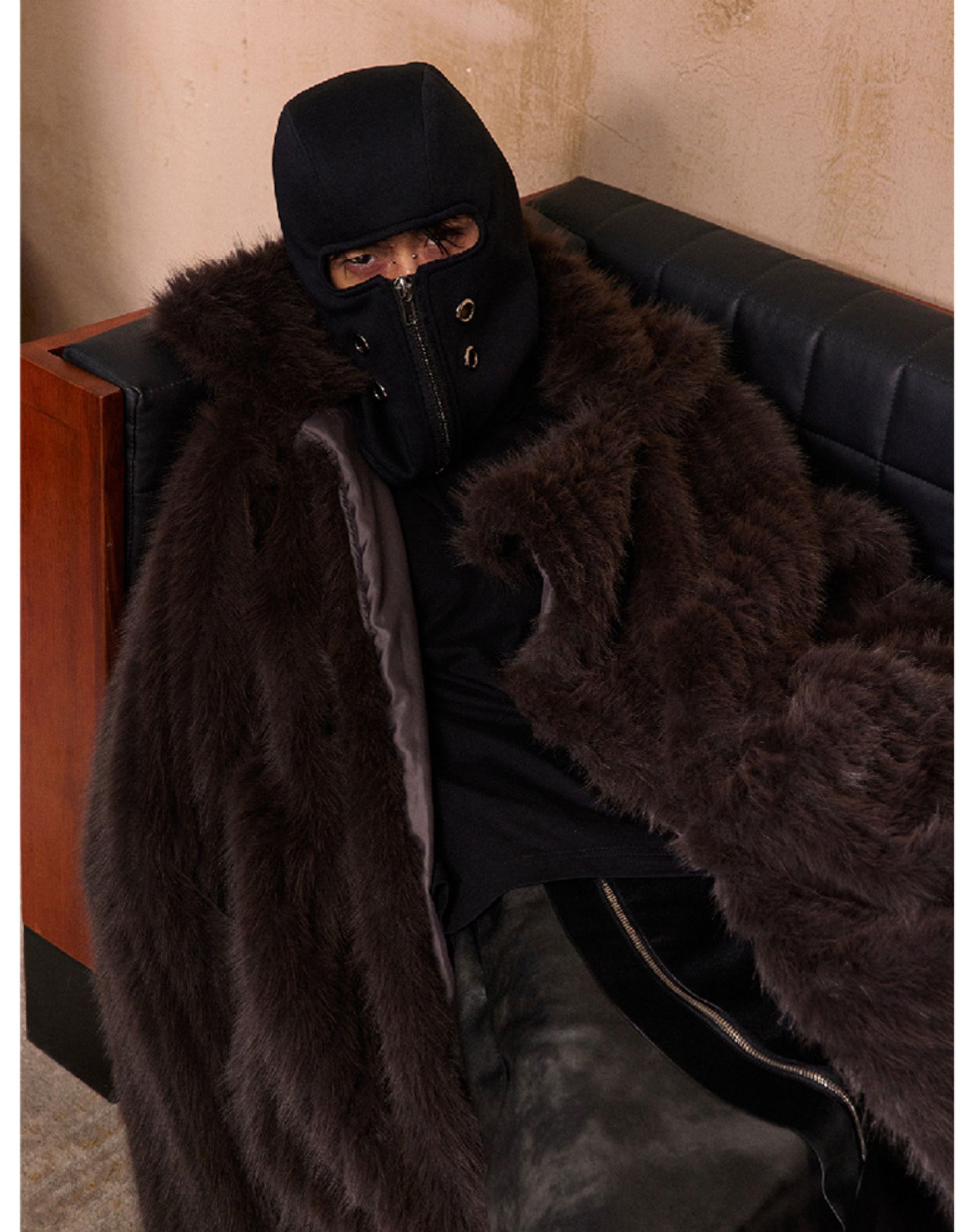 Original design dark knit hat