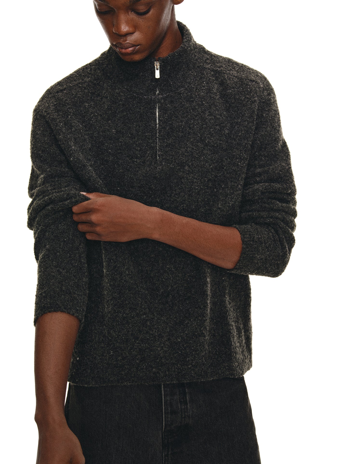 Half-Turtleneck Zip-Up Knit