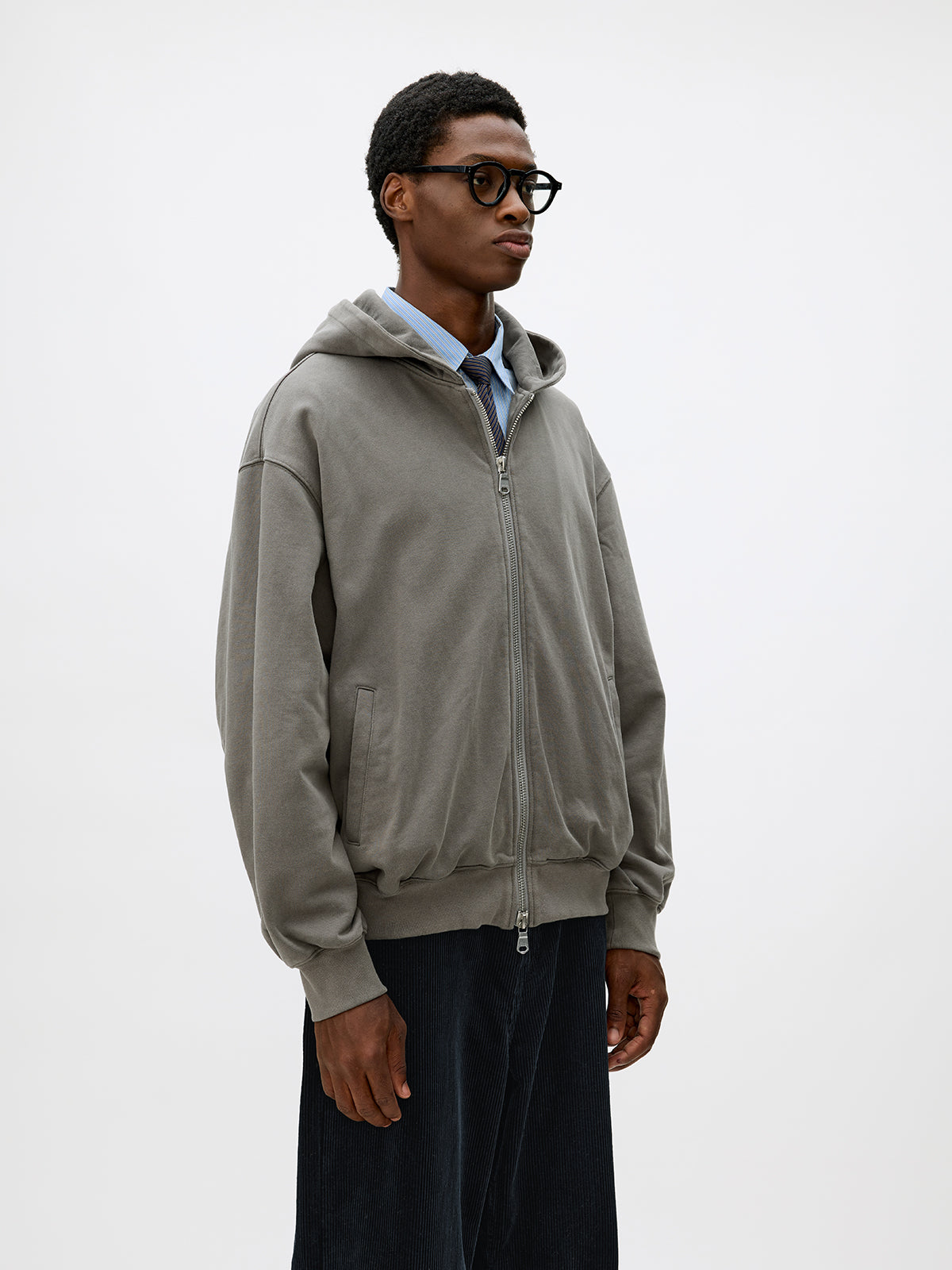 Wash-Damaged Zipper Sweatshirt