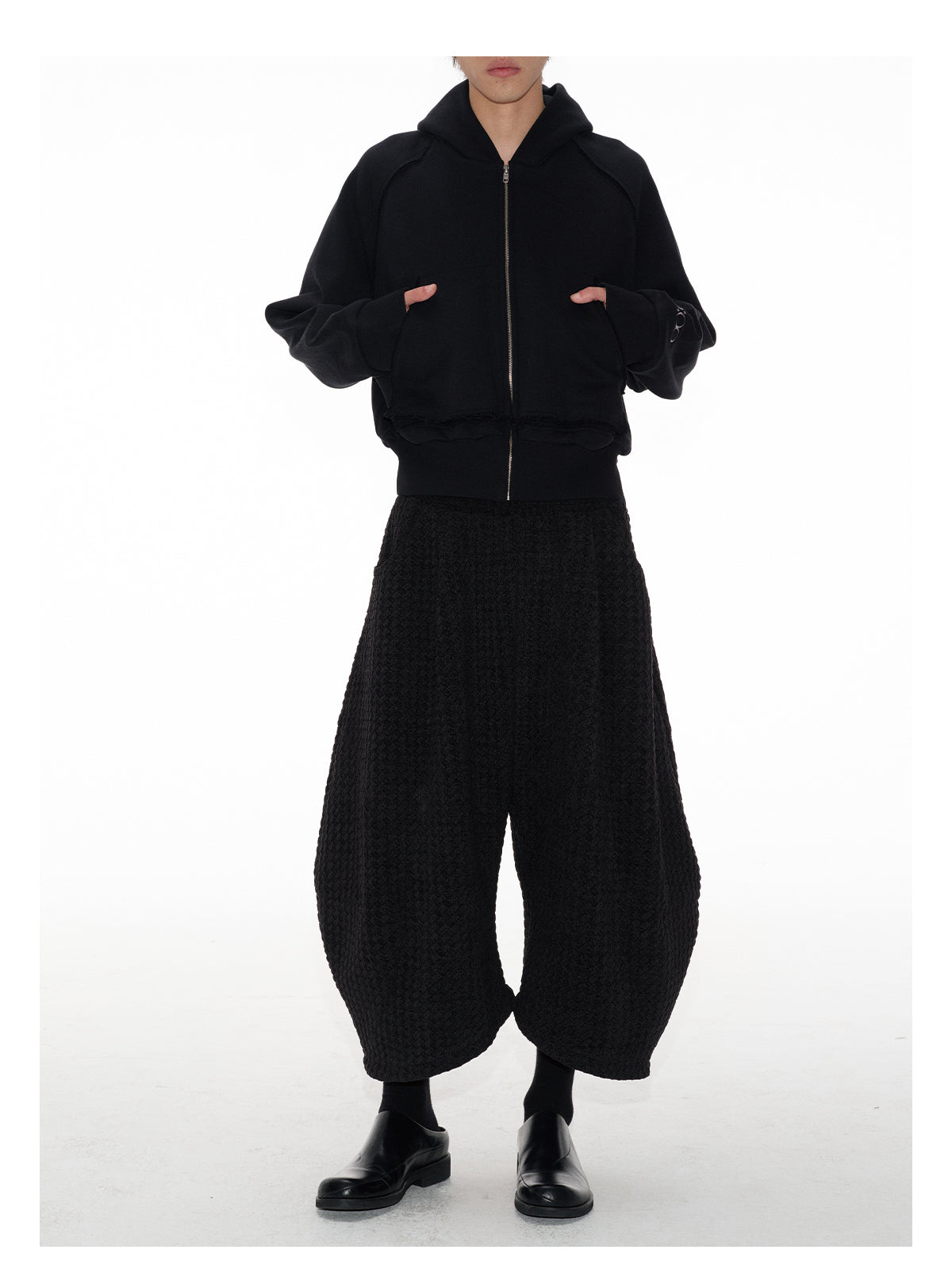 Flower Bud Cropped Pants