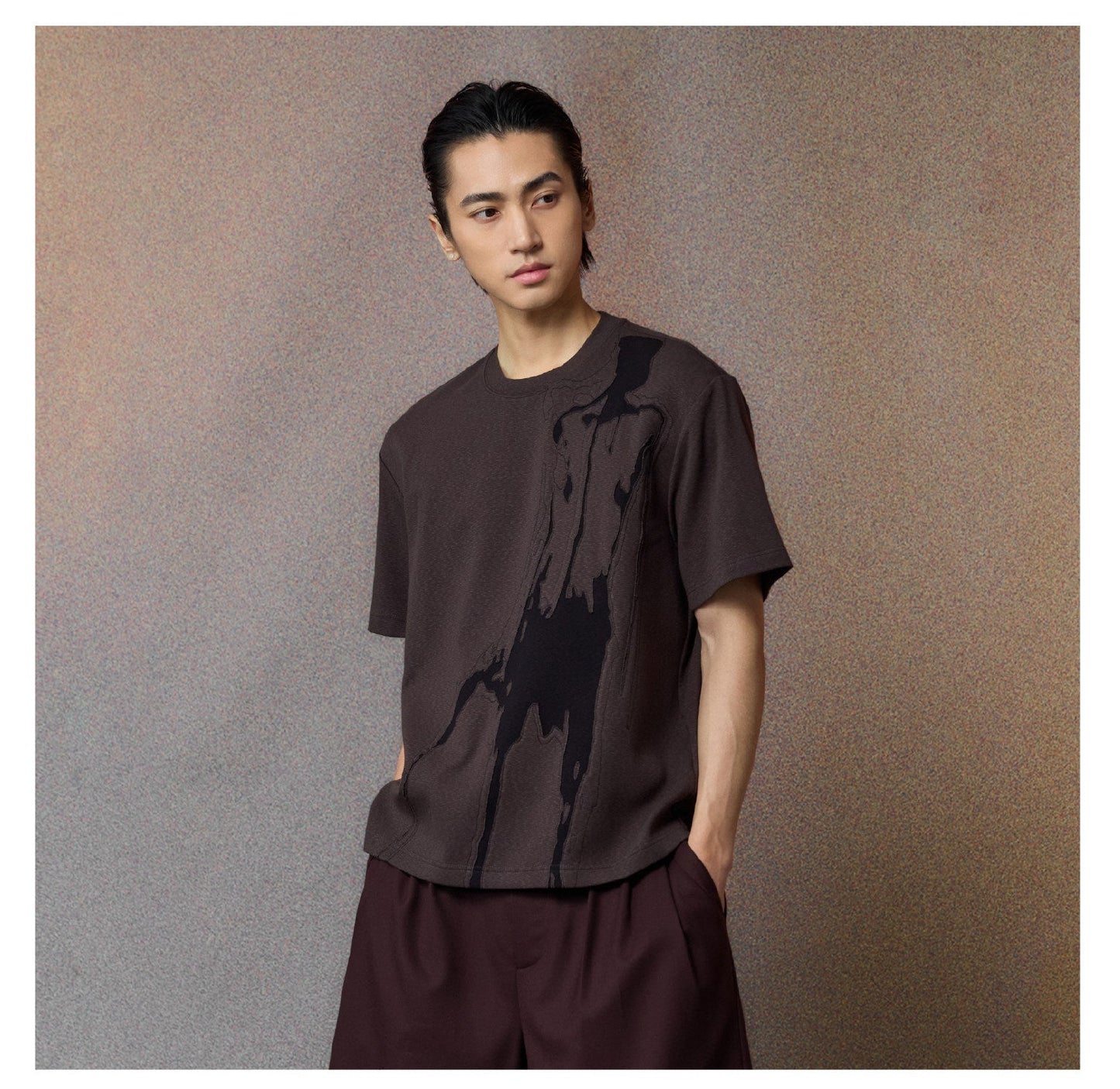 Color-Blocked Patch Embroidered T- Shirt