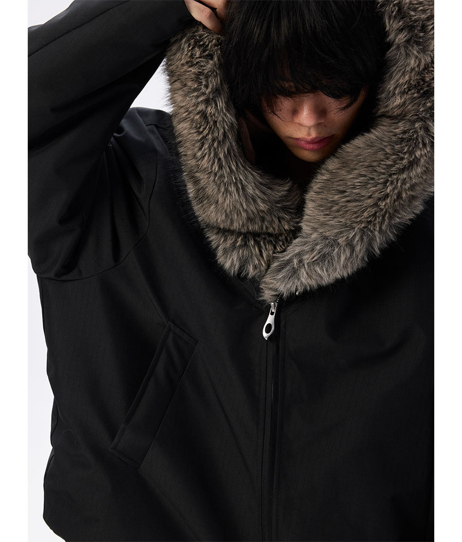Wide cotton jacket with detachable fur collar