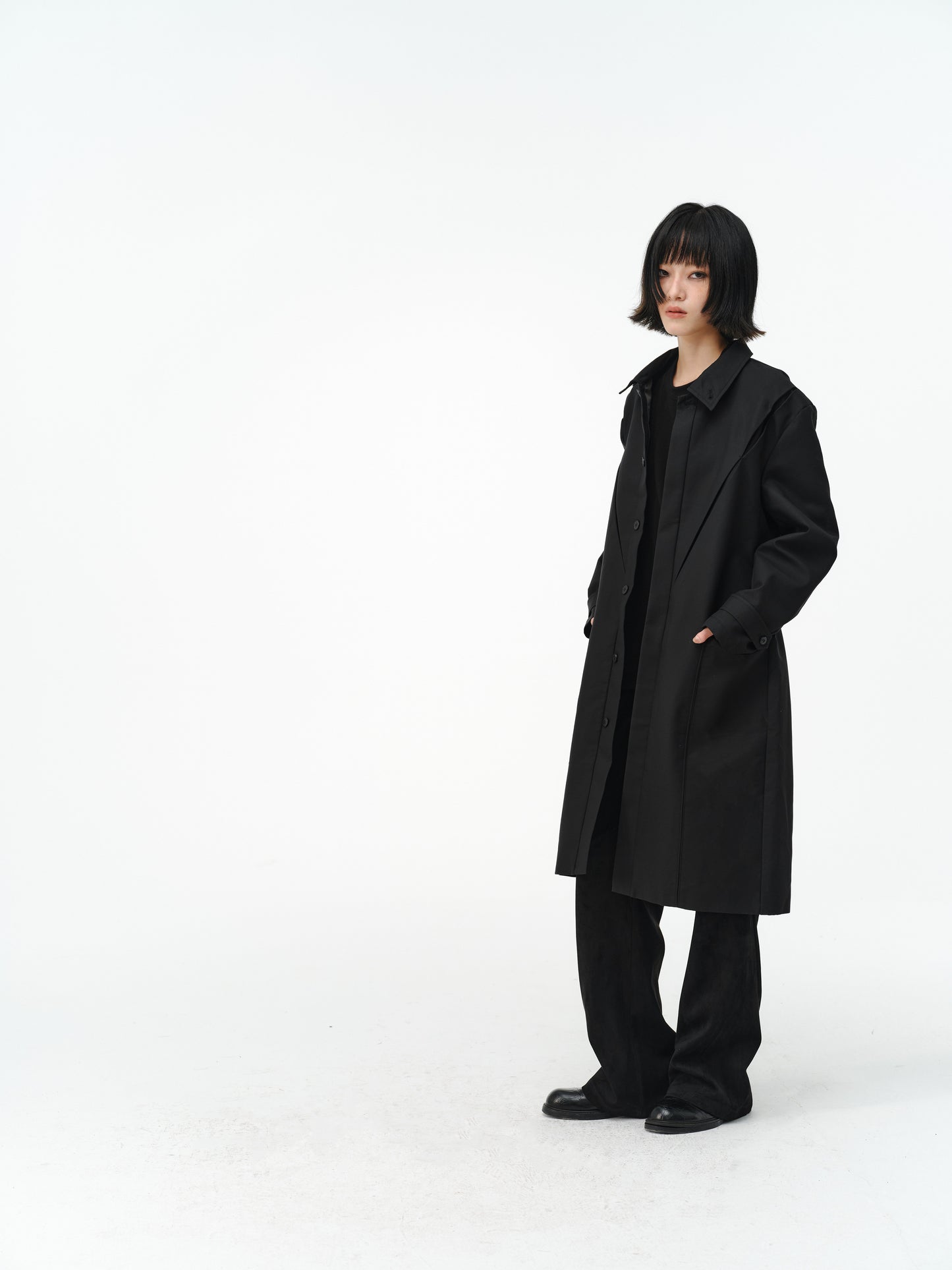 Multi-Shape Collar Coat