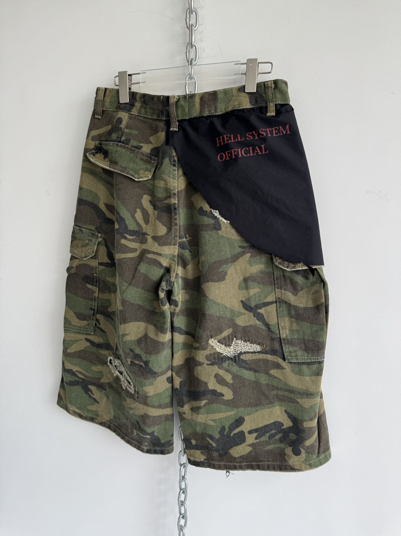 Loose Silhouette Shorts