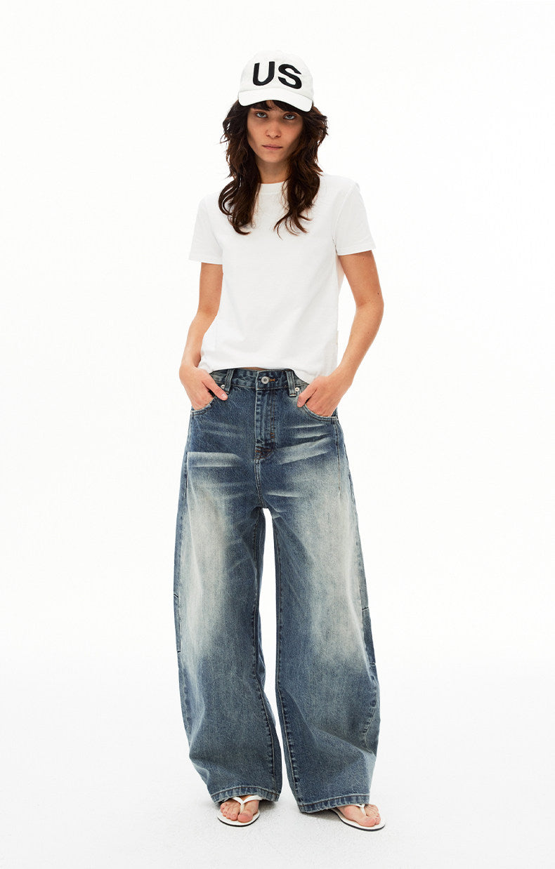 Minimalist Washed Simitar Jeans