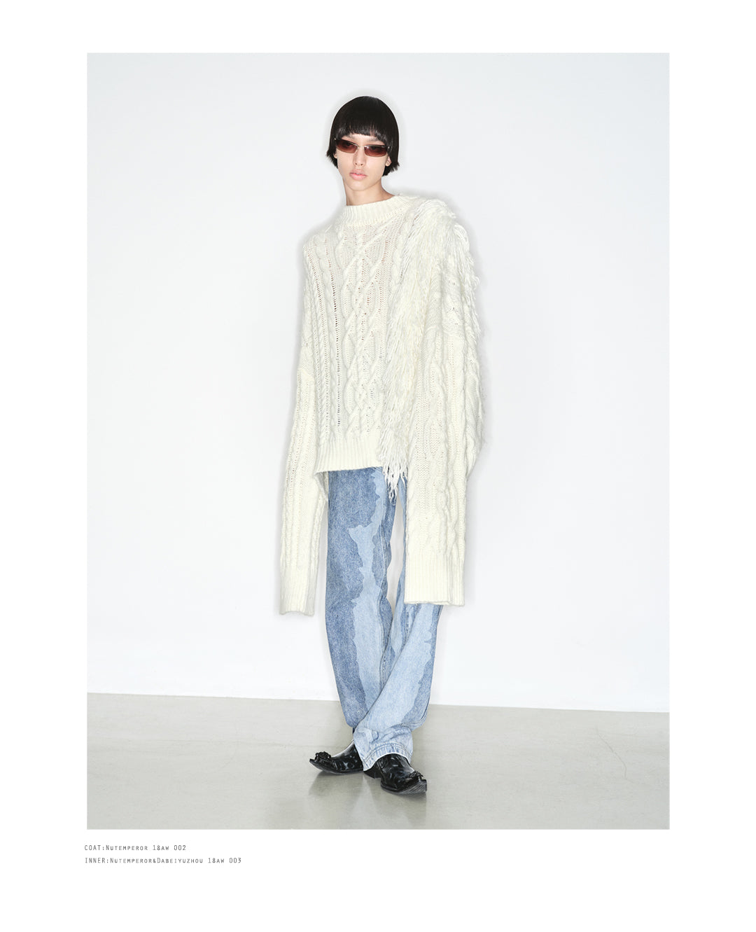 Loose-fitting long-hair thick knit sweater