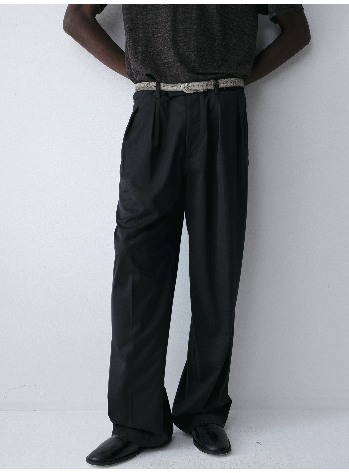 Wool Double-Pleated Casual Pants