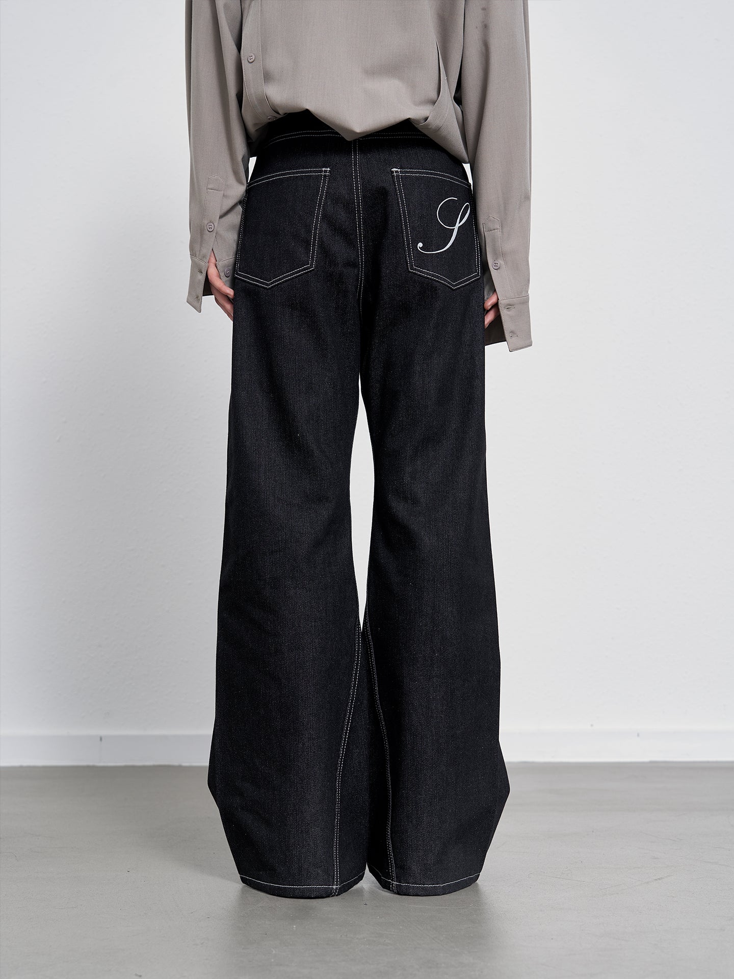 5-pocket flared denim pants