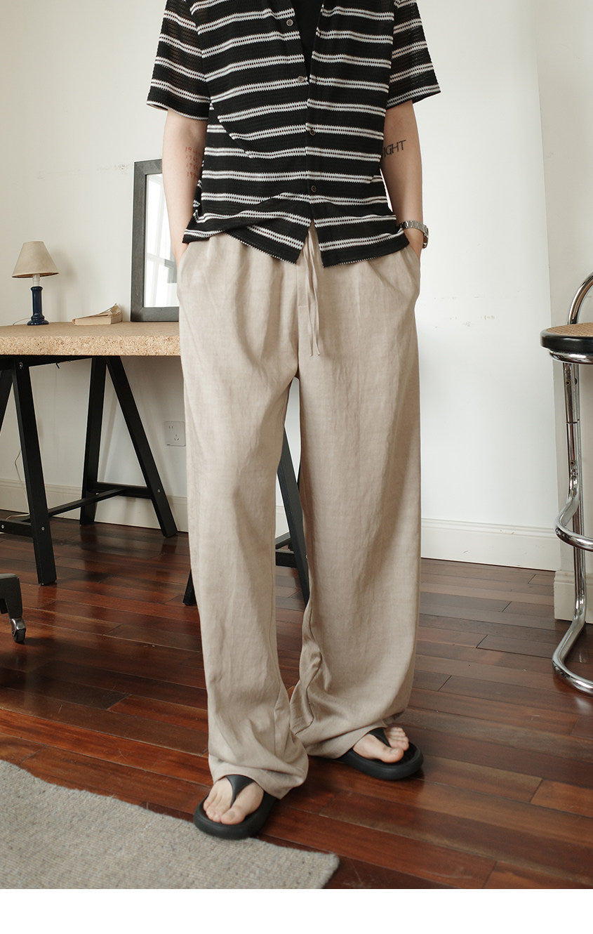 Casual Pants with Excellent Breathability and a Loose Drawstring