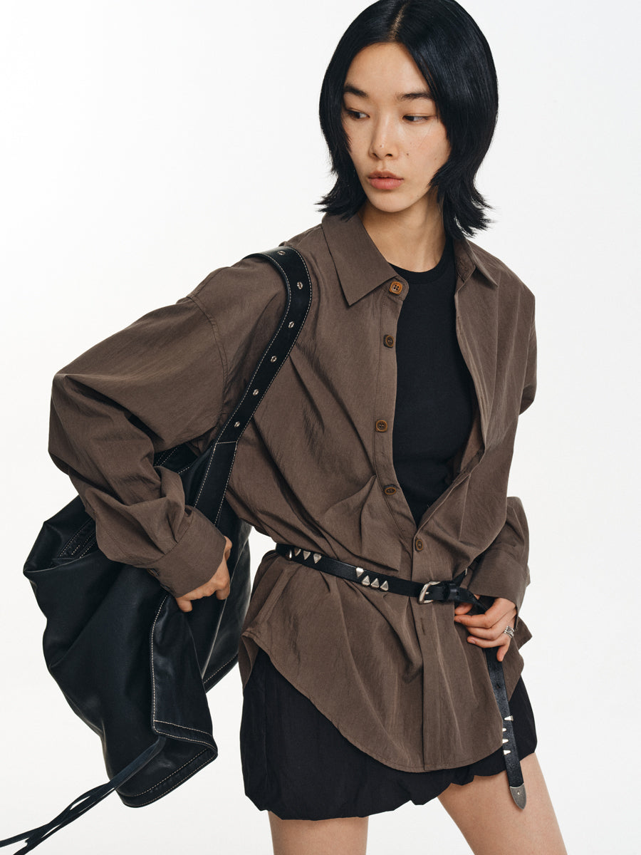 Smooth feel pleated shirt