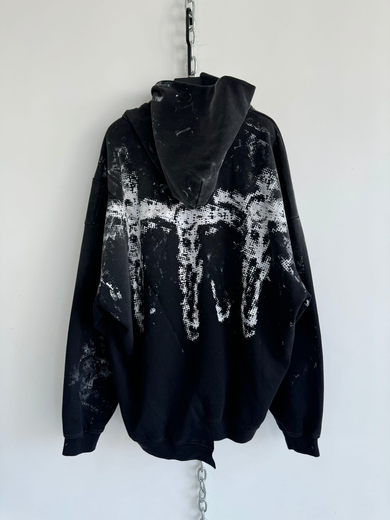 Damaged Whole Cut Hooded Sweatshirt