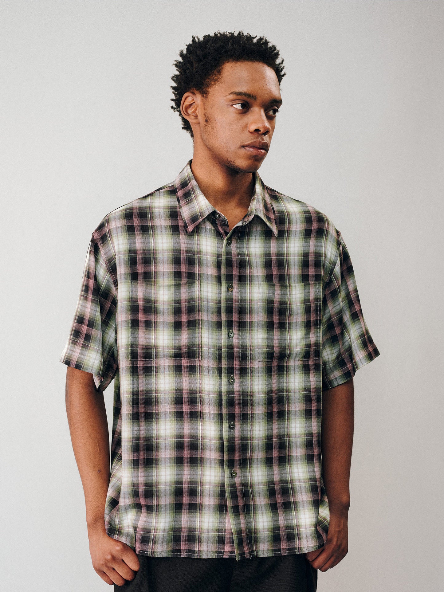 Gradient Check Double-Pocket Shirt
