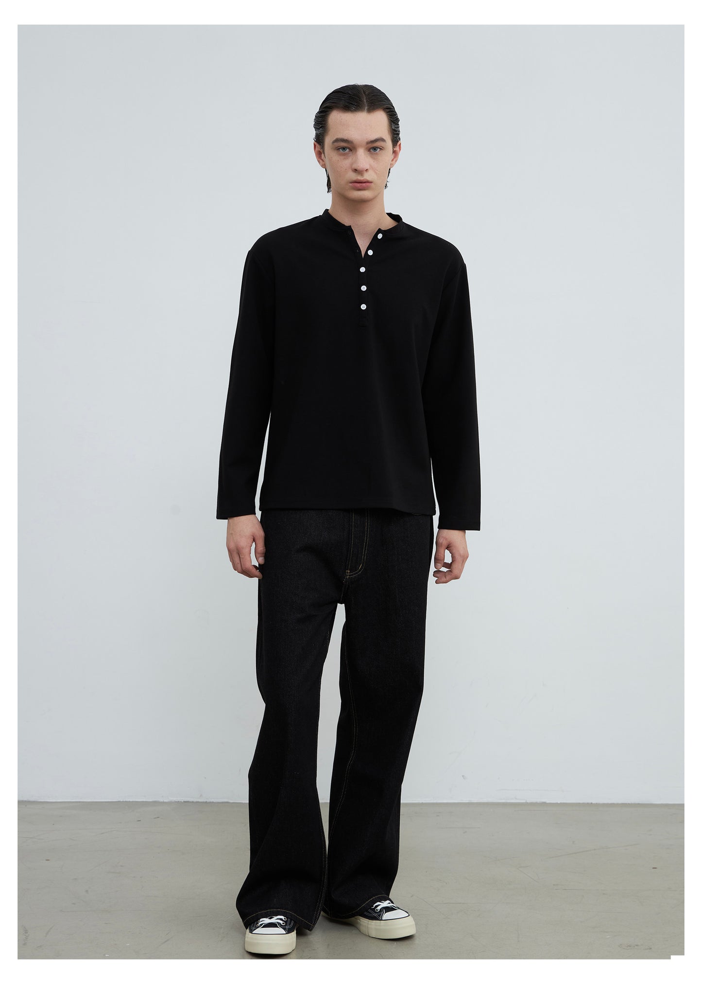 Henry Collar Clean Fit T-Shirt