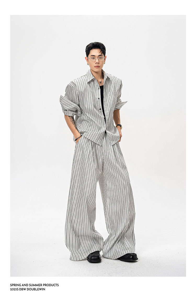 Striped shirt with adjustable hem