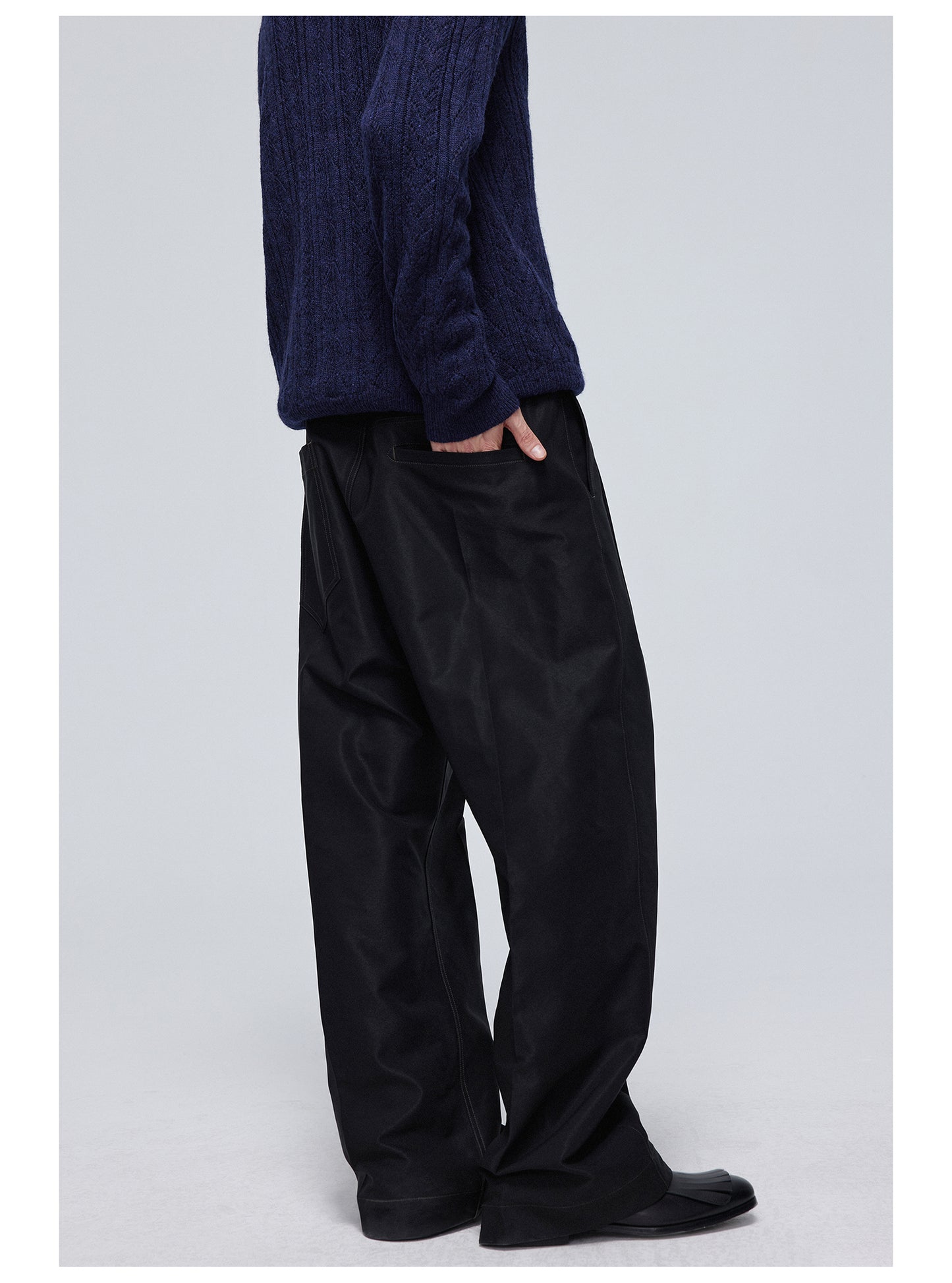 Pleated slim straight slacks pants