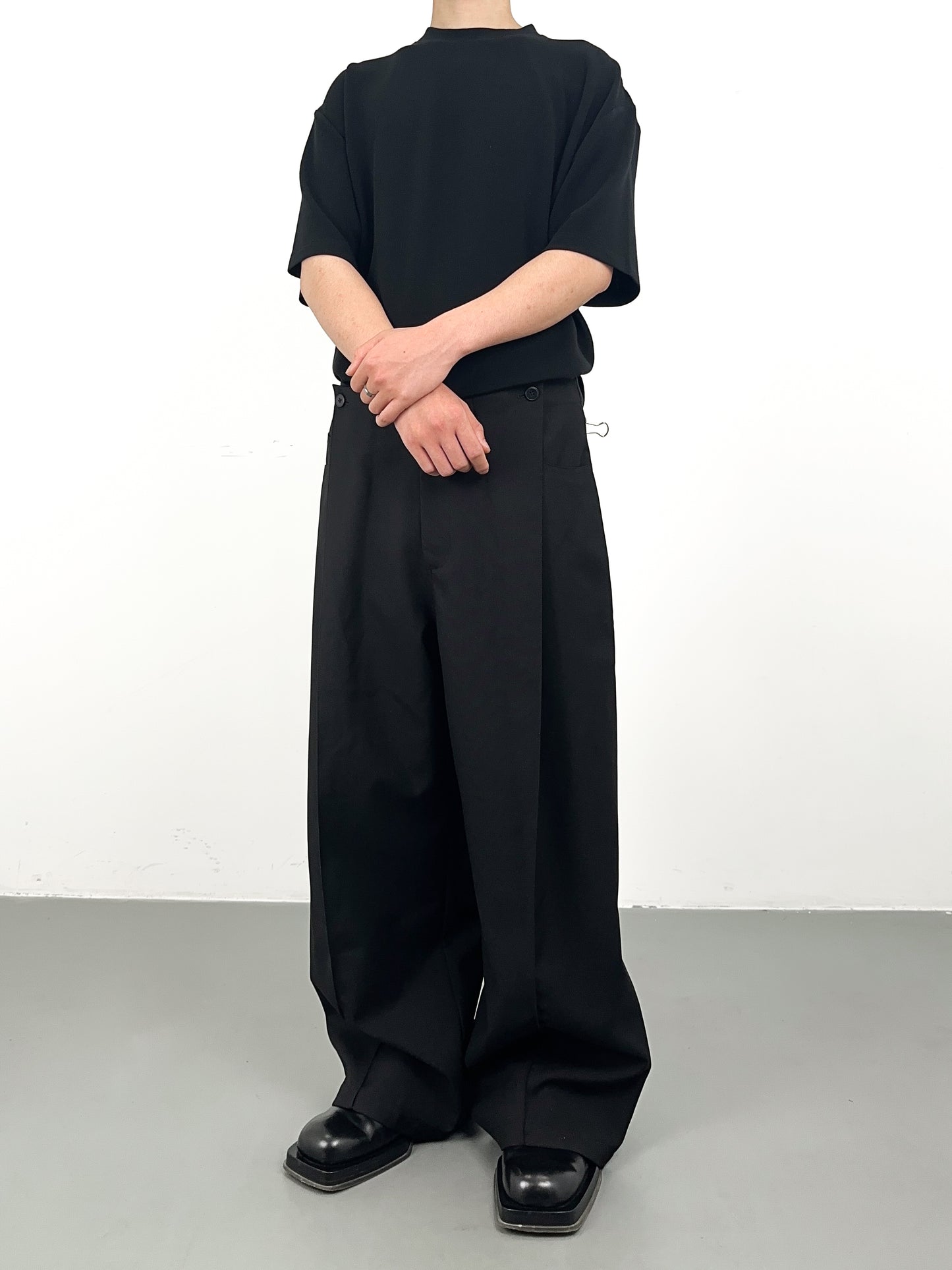 Wide Leg Pleated Straight Pants