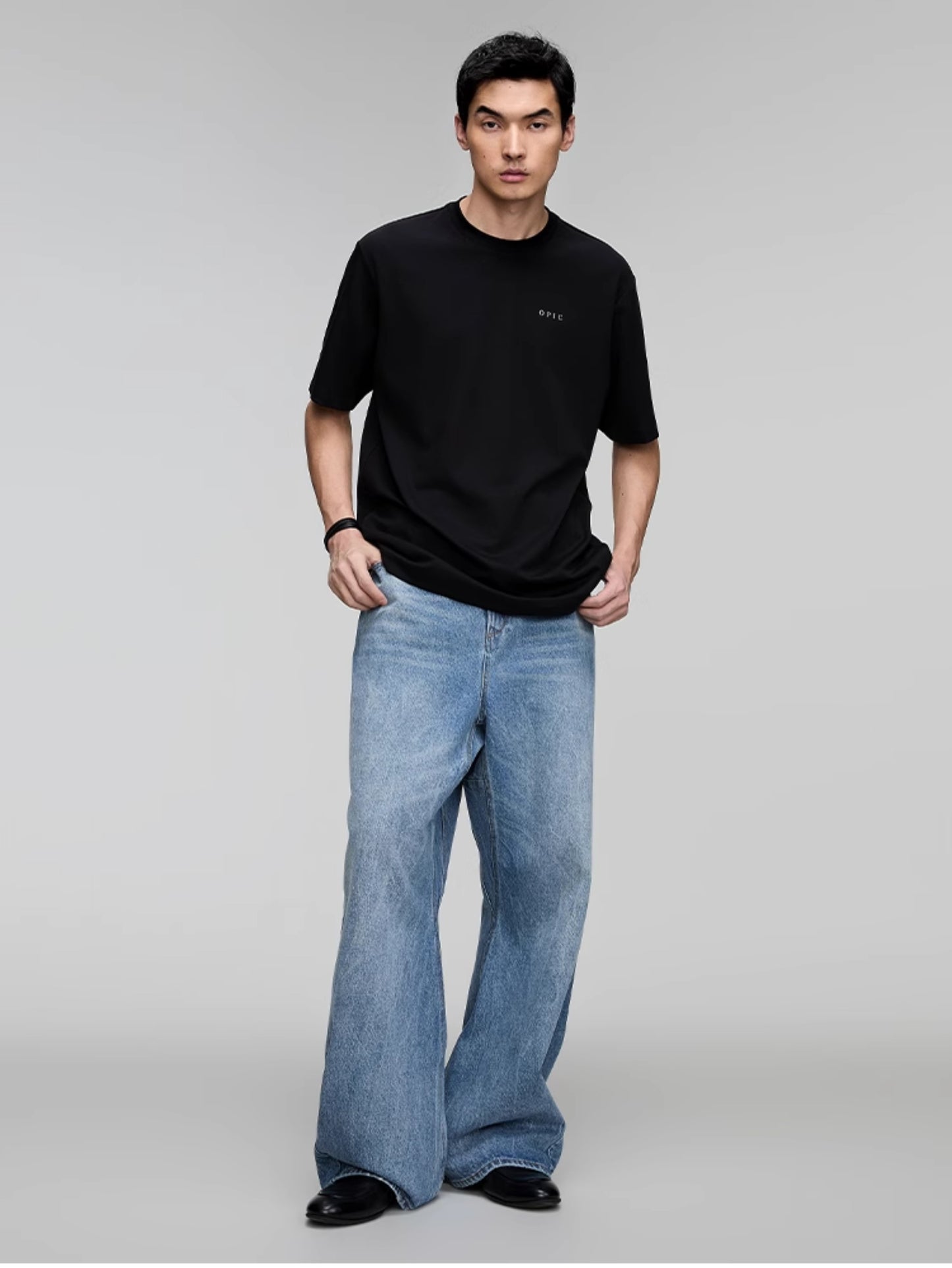 Round Neck Logo Print T-Shirt