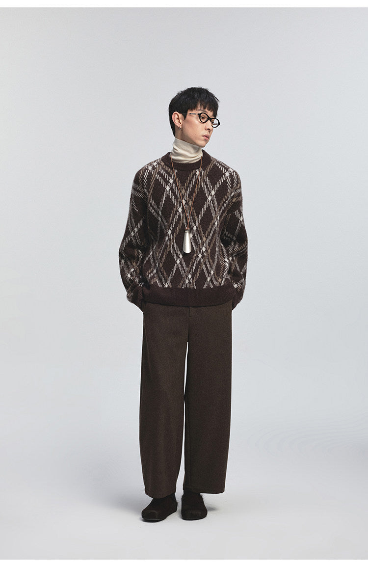 Diamond Pattern Crew Neck Sweater