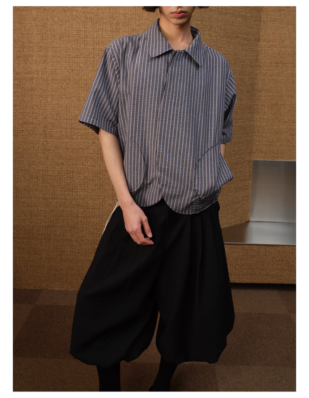 Bubble Pleats Curve Shirt