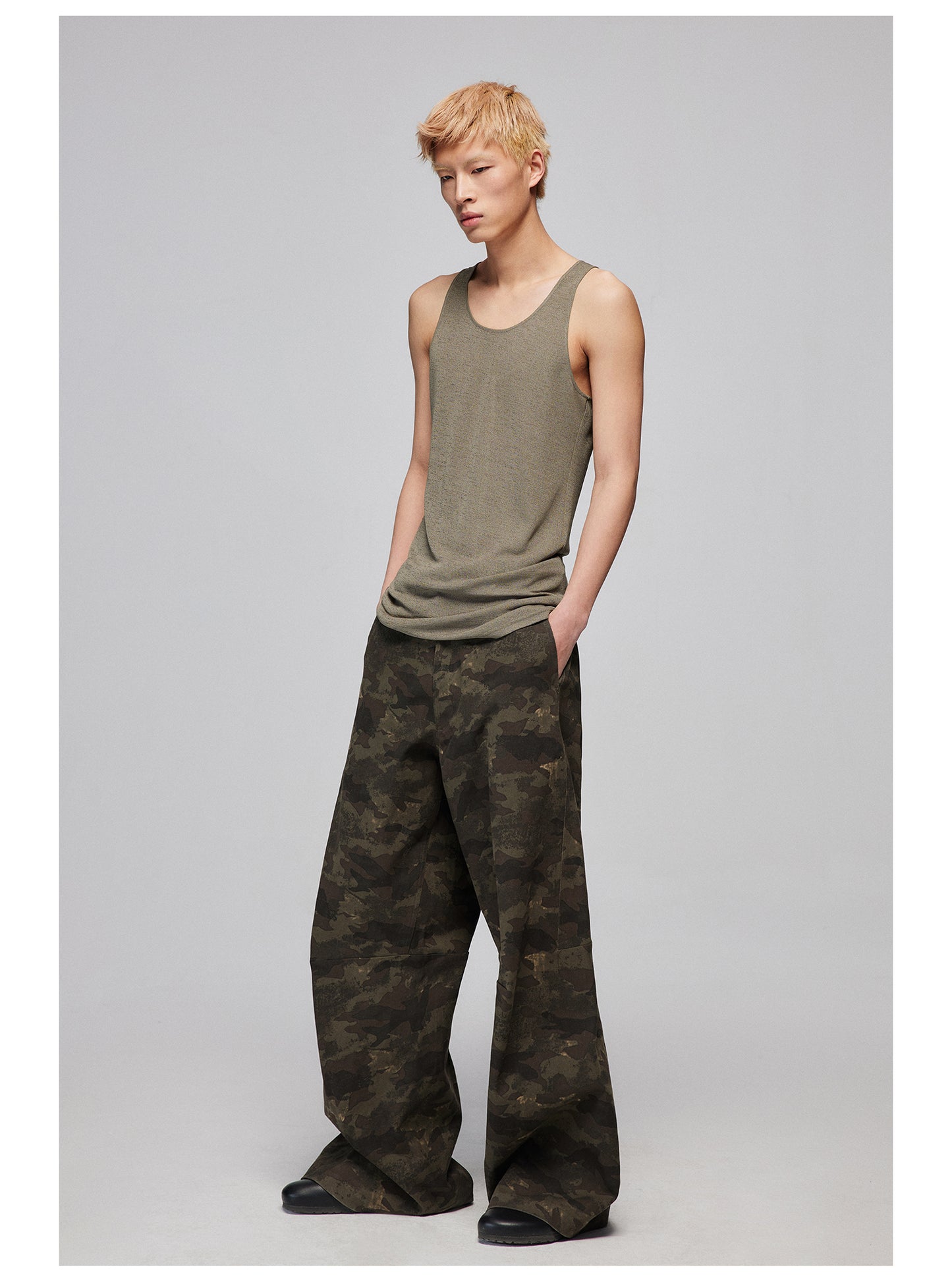 Wide leg casual camouflage pants