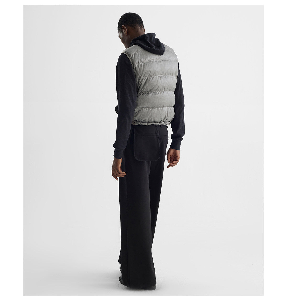 Houndstooth-Patterned Magnetic Down Vest