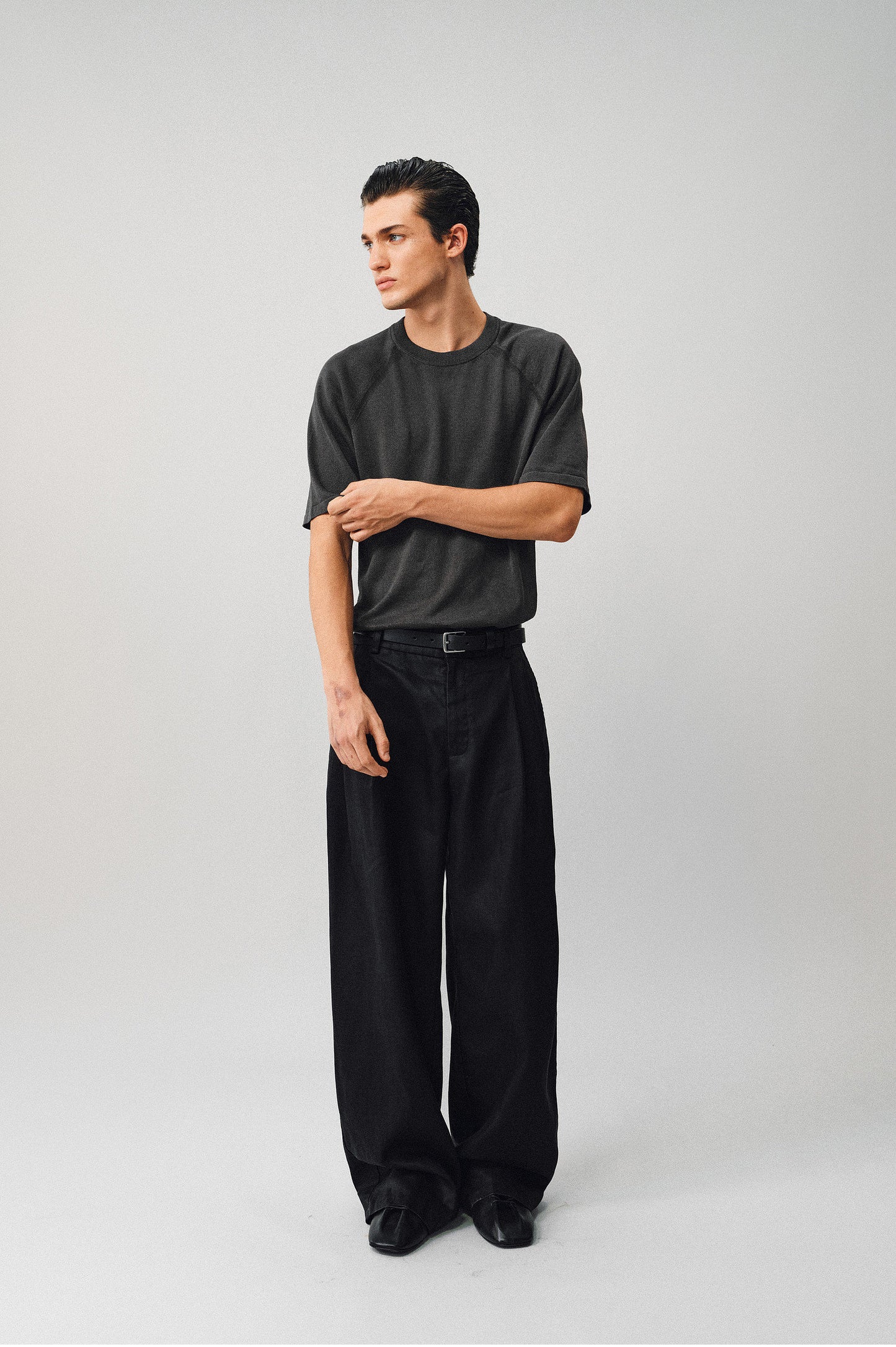 Linen Double-Pleated Casual Pants