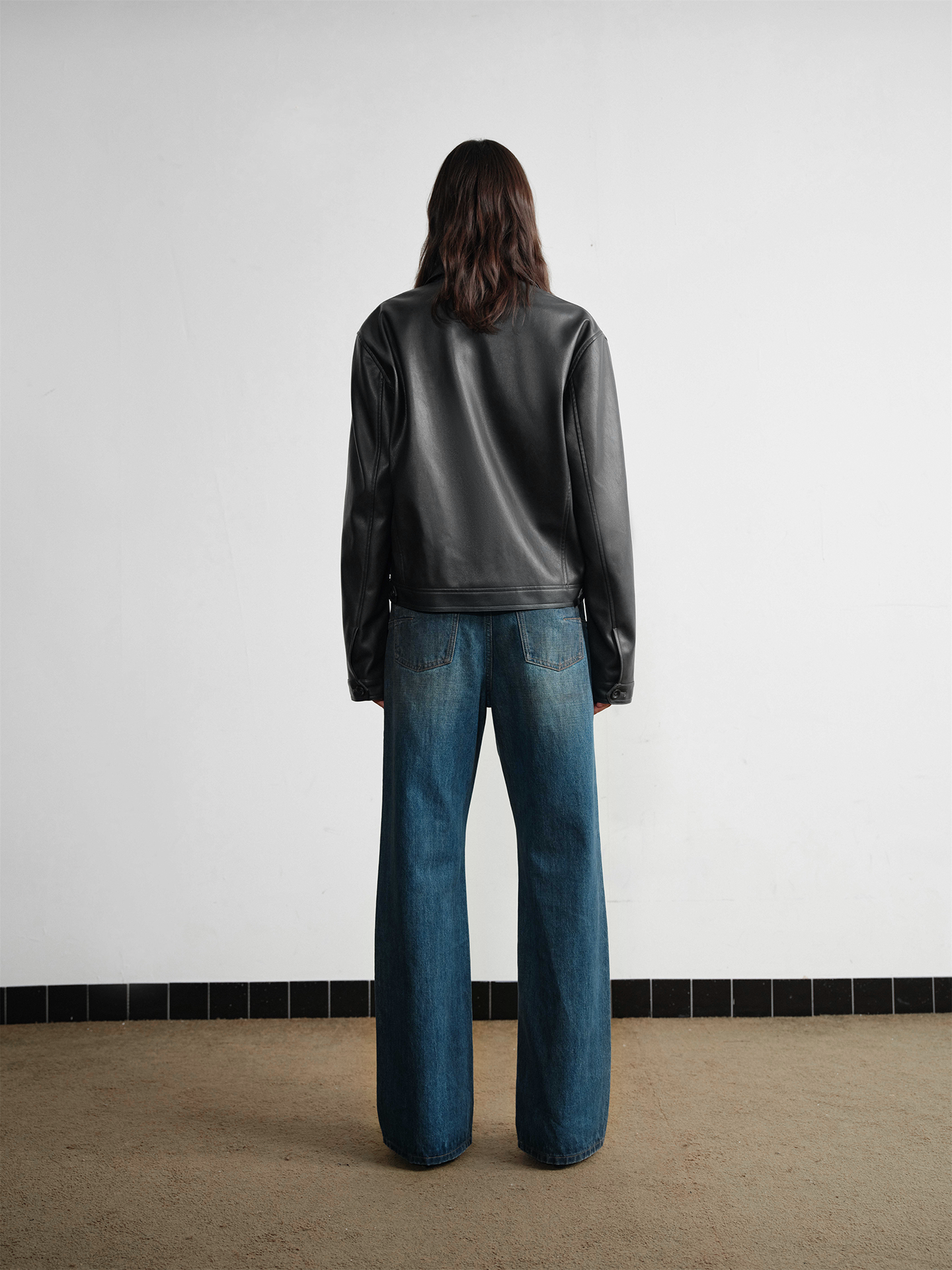 Flat Short Wide Jacket