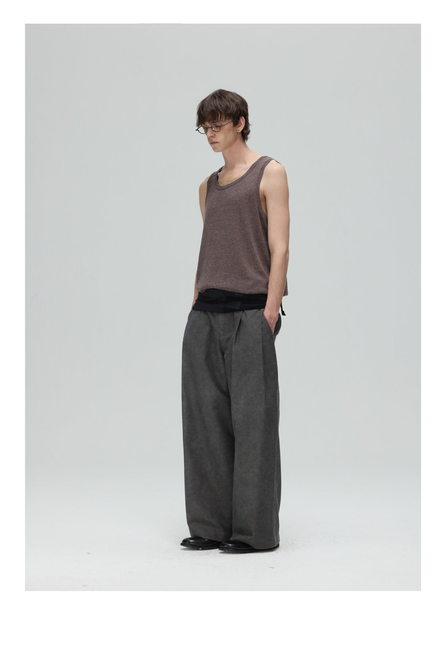 Basic Versatile Sleeveless Shirt