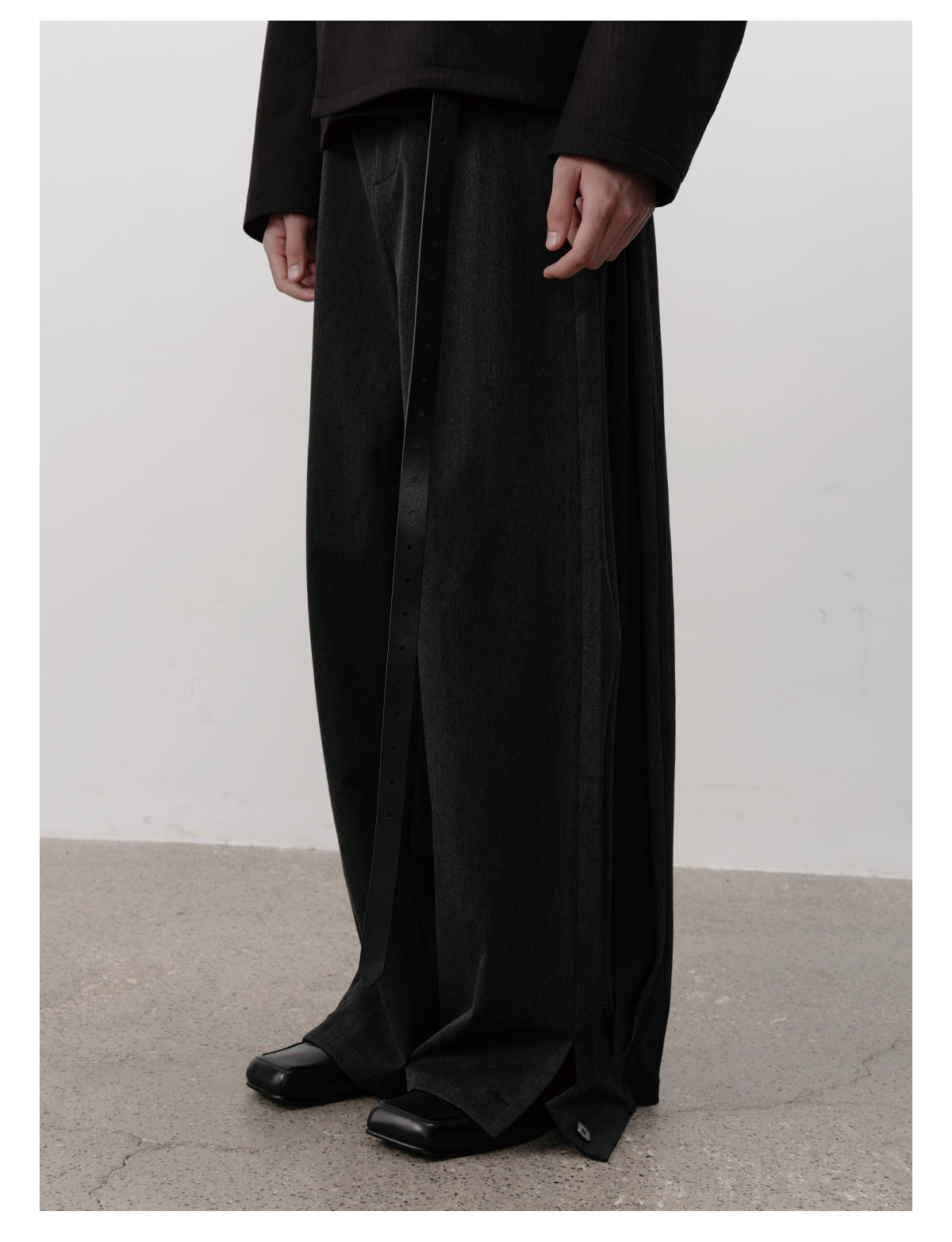 Side-Pleated Casual Pants