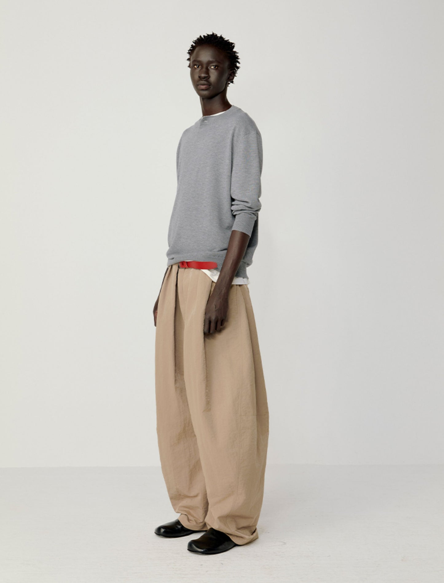 Pleated Waist Casual Pants