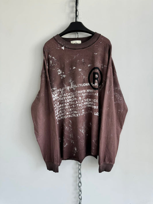 Washed and Damaged Round Neck Sweatshirt