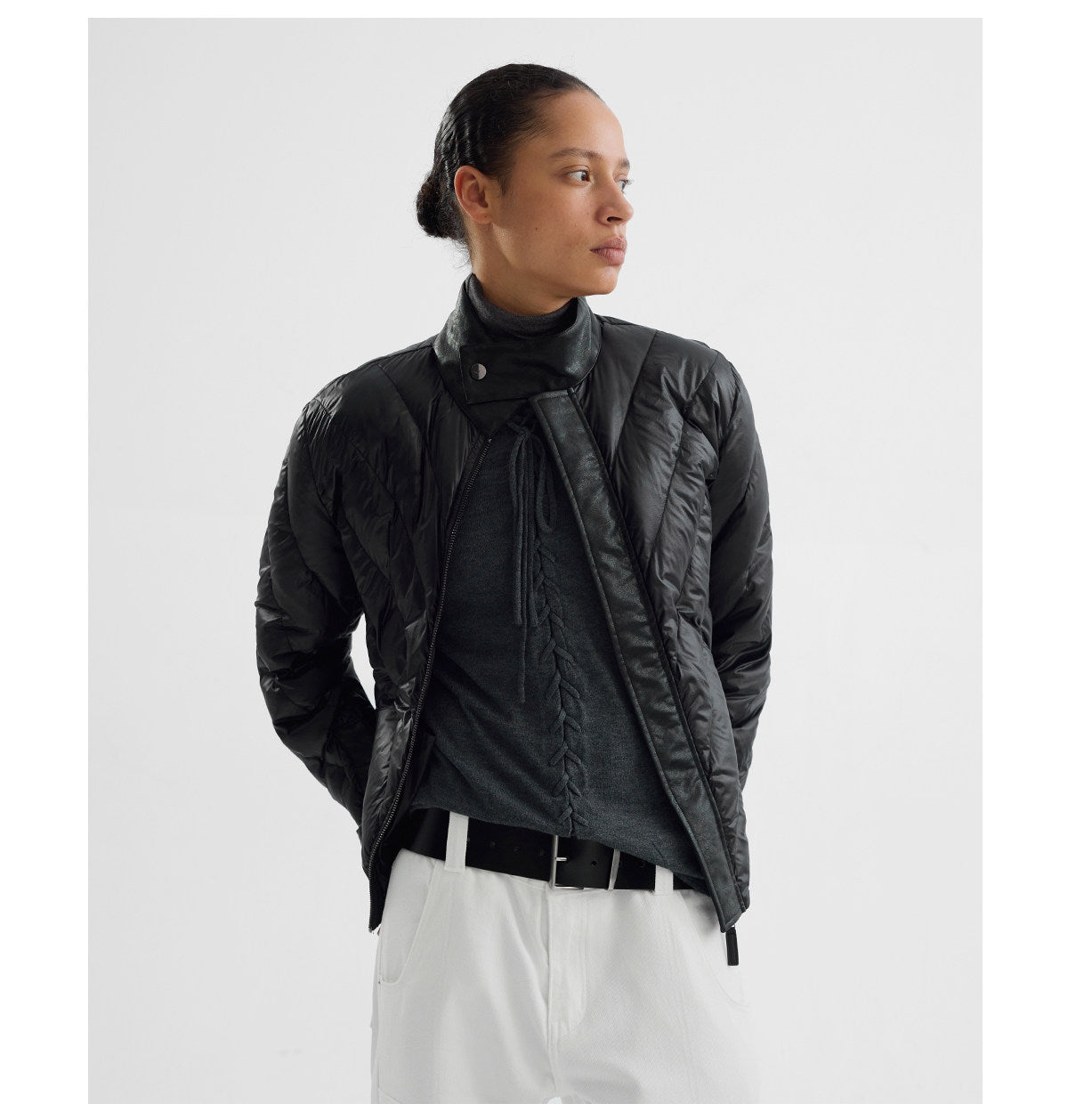 Stitched Radius-Pattern Quilted Down Jacket