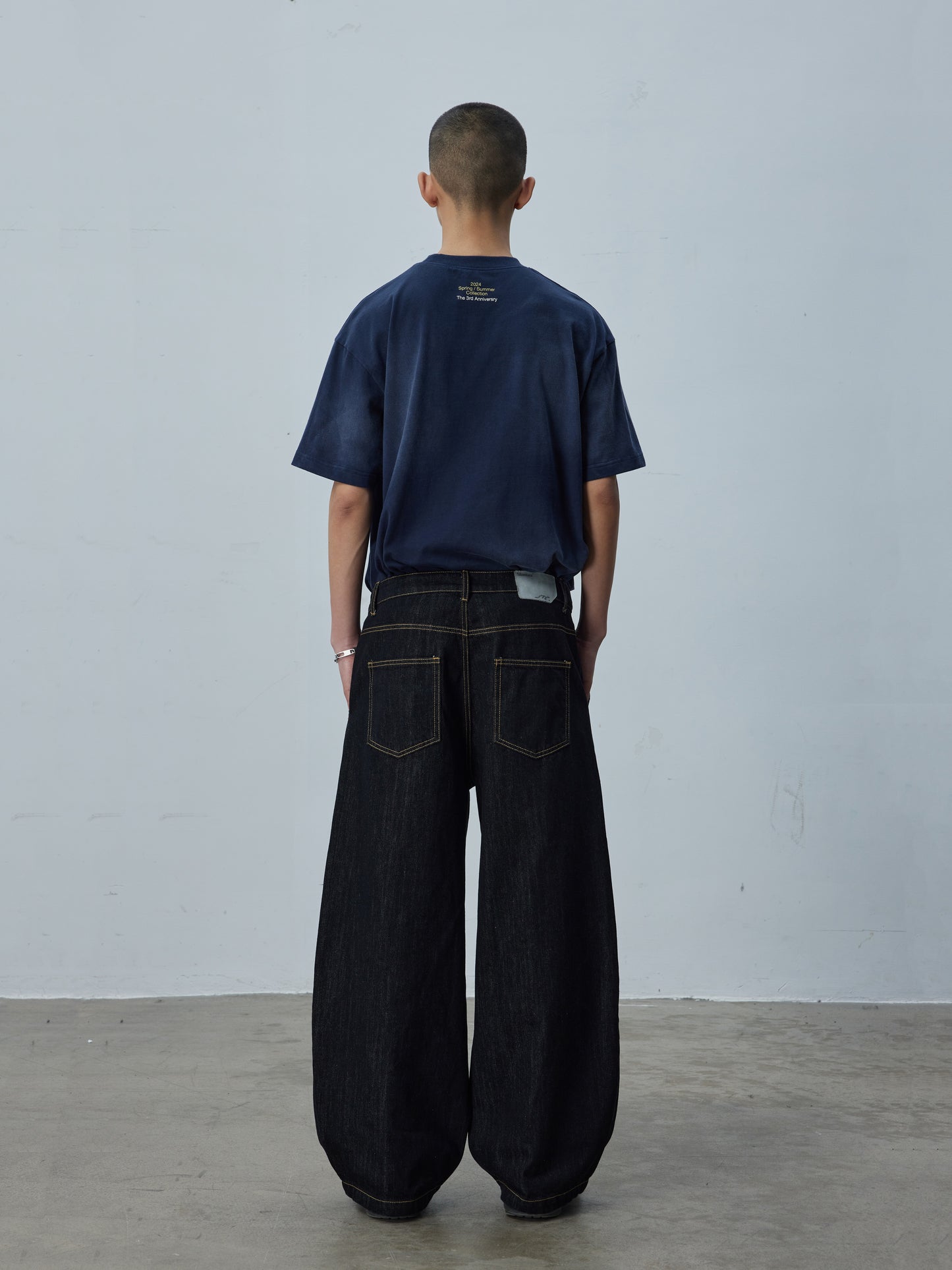 Original color denim wide pants