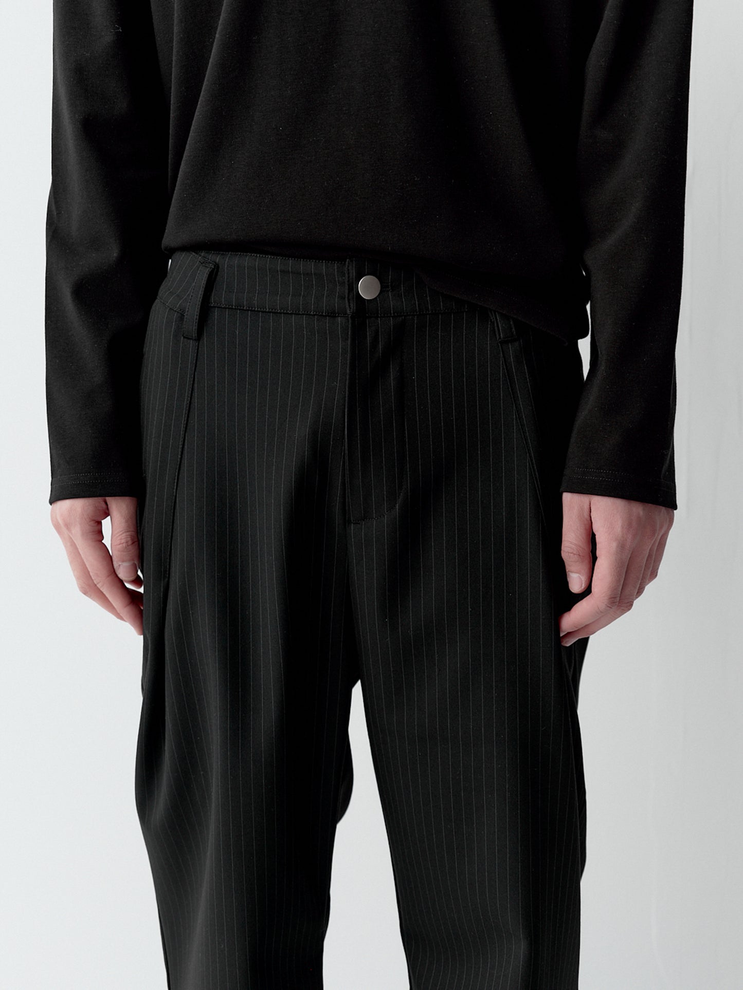 Slightly Wide-Striped Casual Pants