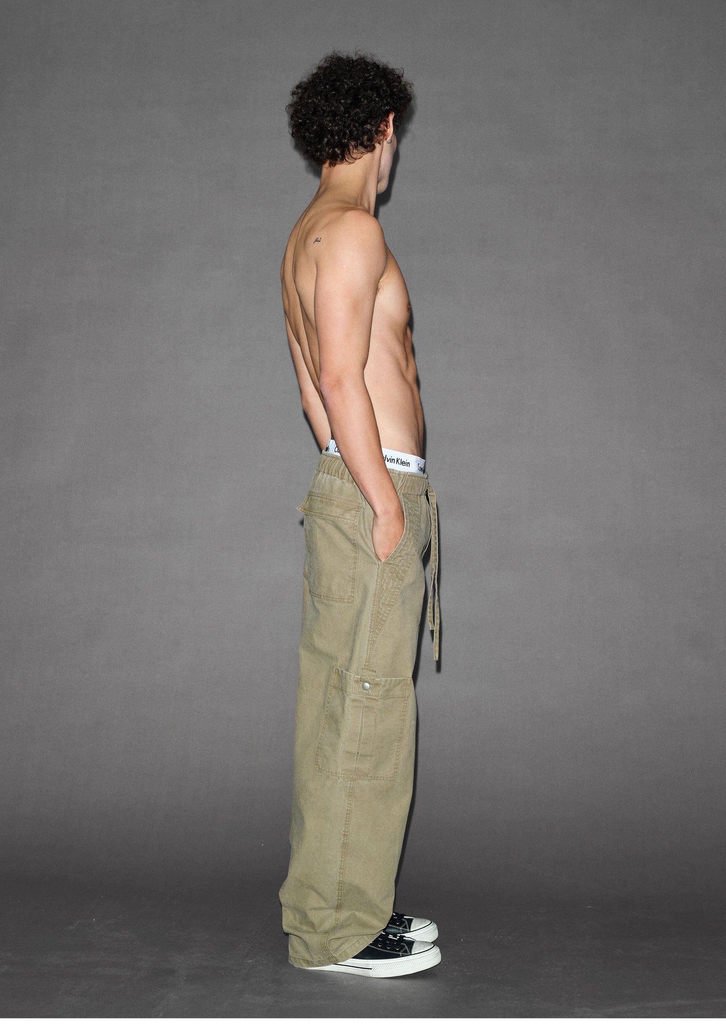 Accordion-Pocket Casual Pants