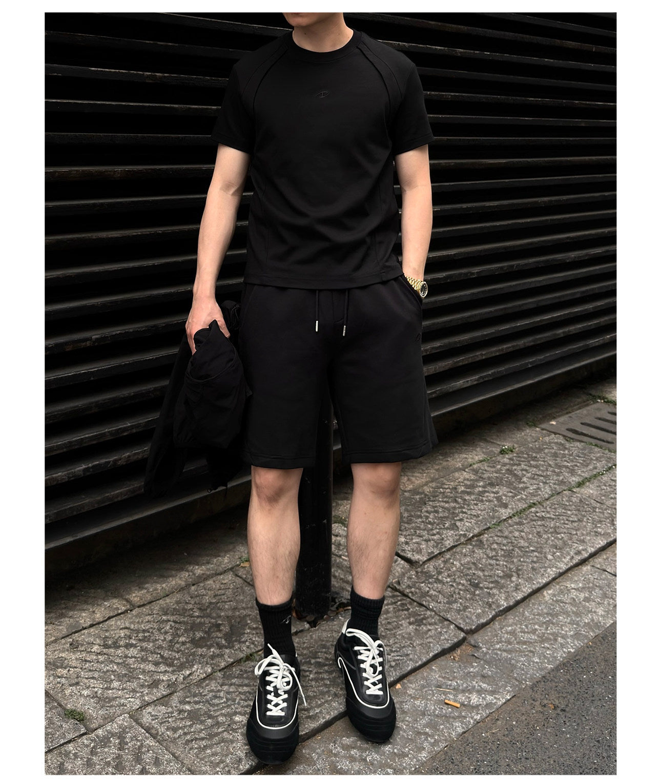 Loose-fit Crew Neck T-Shirt
