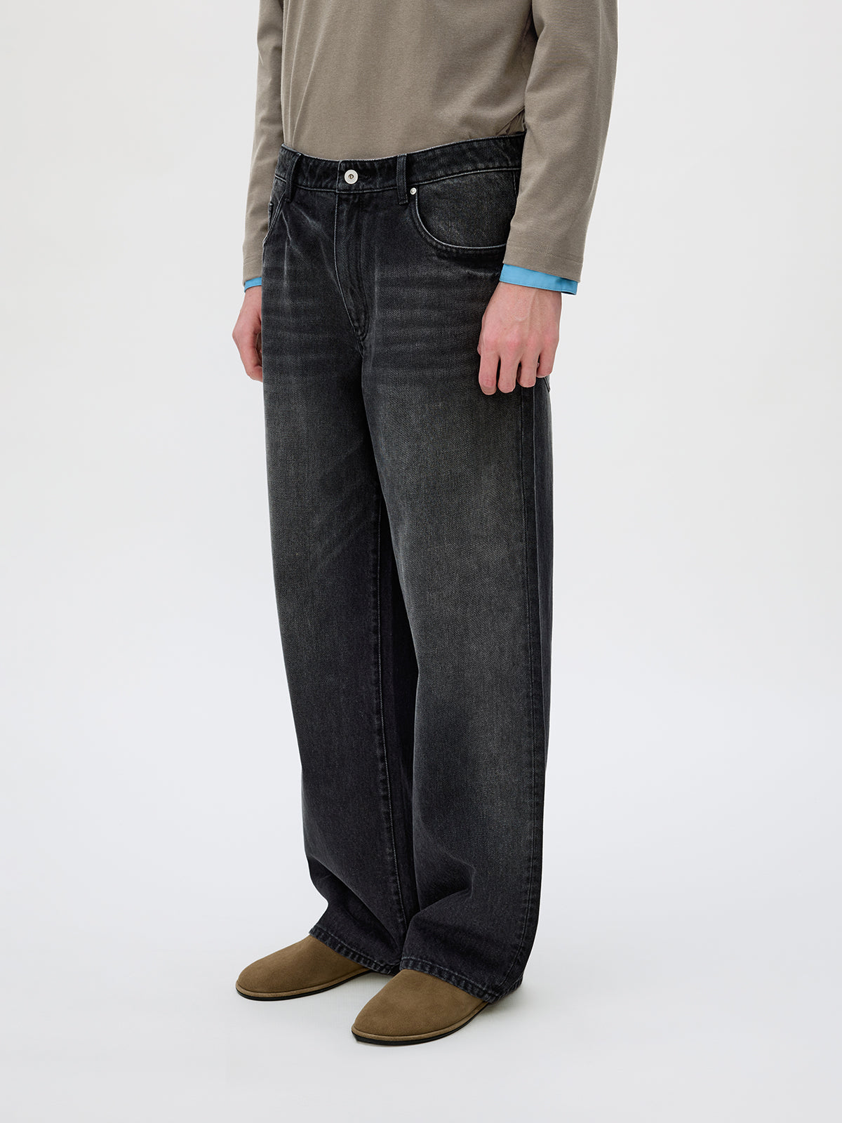 Wash-processed Straight-Leg Jeans