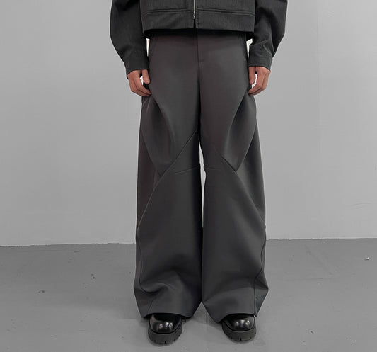 Pleated wide pants