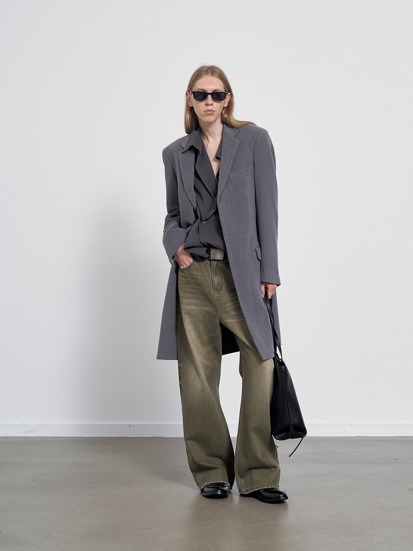 Retro Mid-Rise Denim Pants