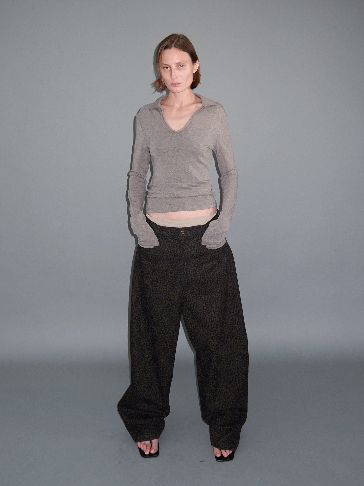 Small-Sized U-Neck T-Shirt