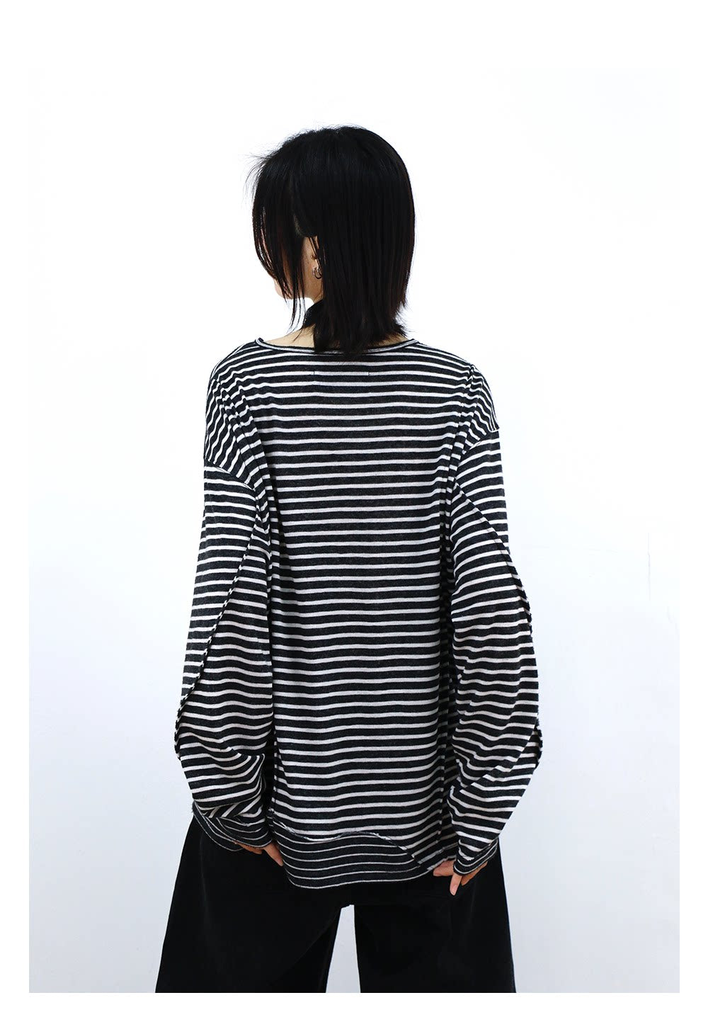 Button-down collar T-shirt