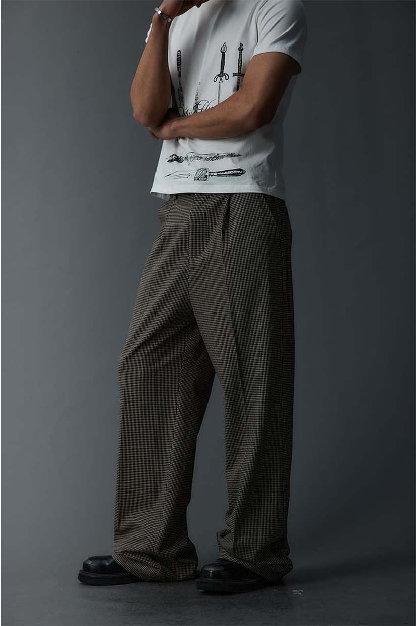 Clean Fit Straight Casual Pants