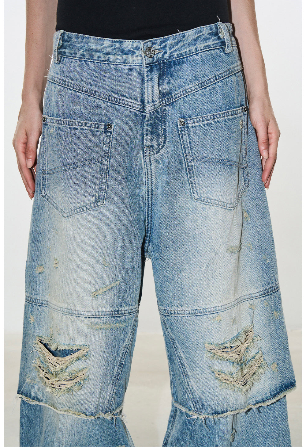 Ripped Damage Washed Denim Pants