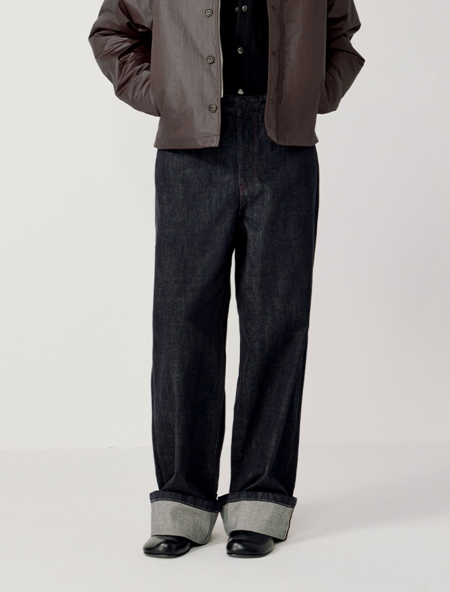 Straight Wide-Leg Jeans