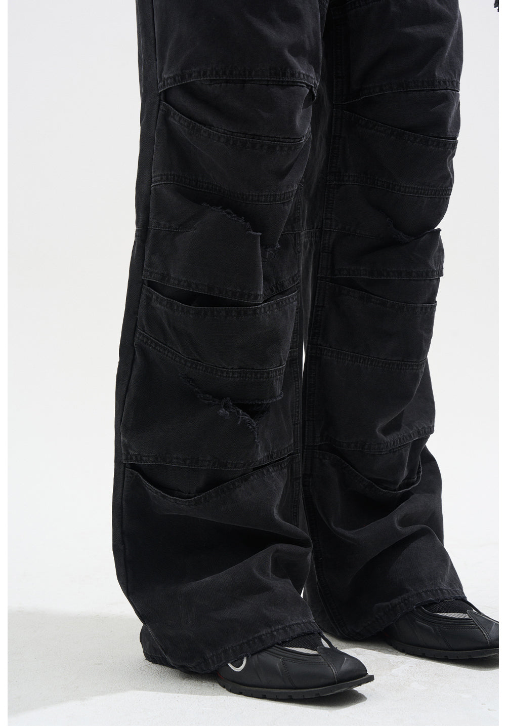 Split Wash Dirty Jeans