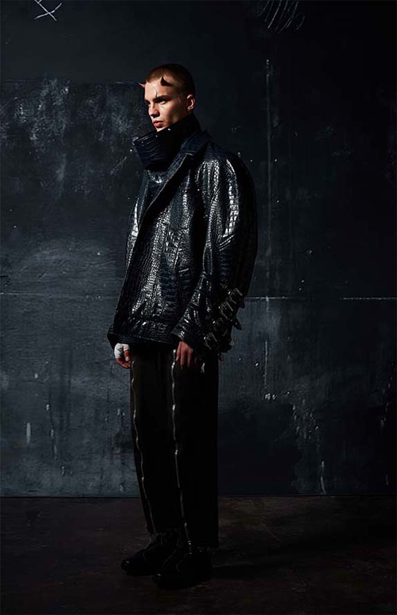 Original design mid-length leather jacket