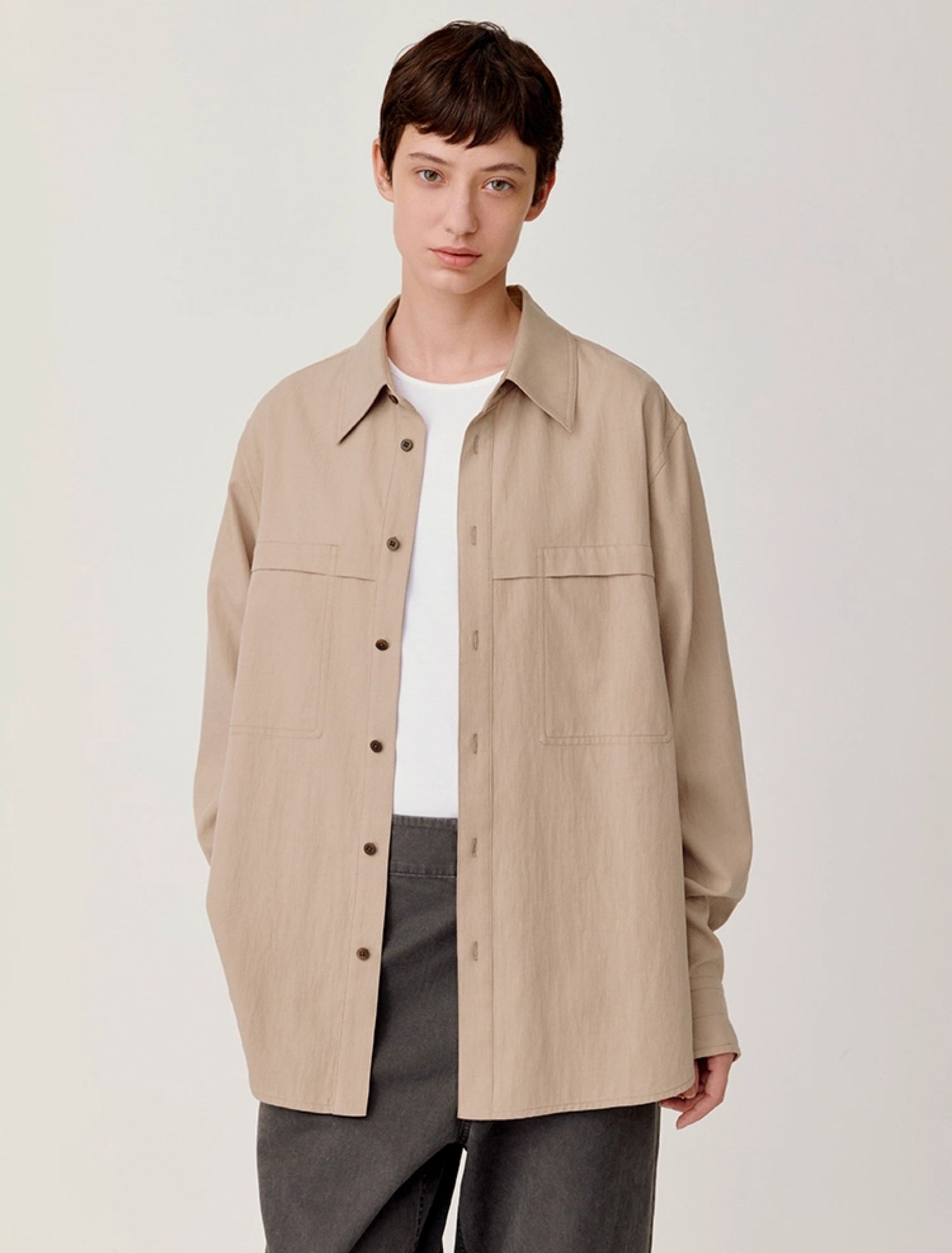 Shirt with patch pockets