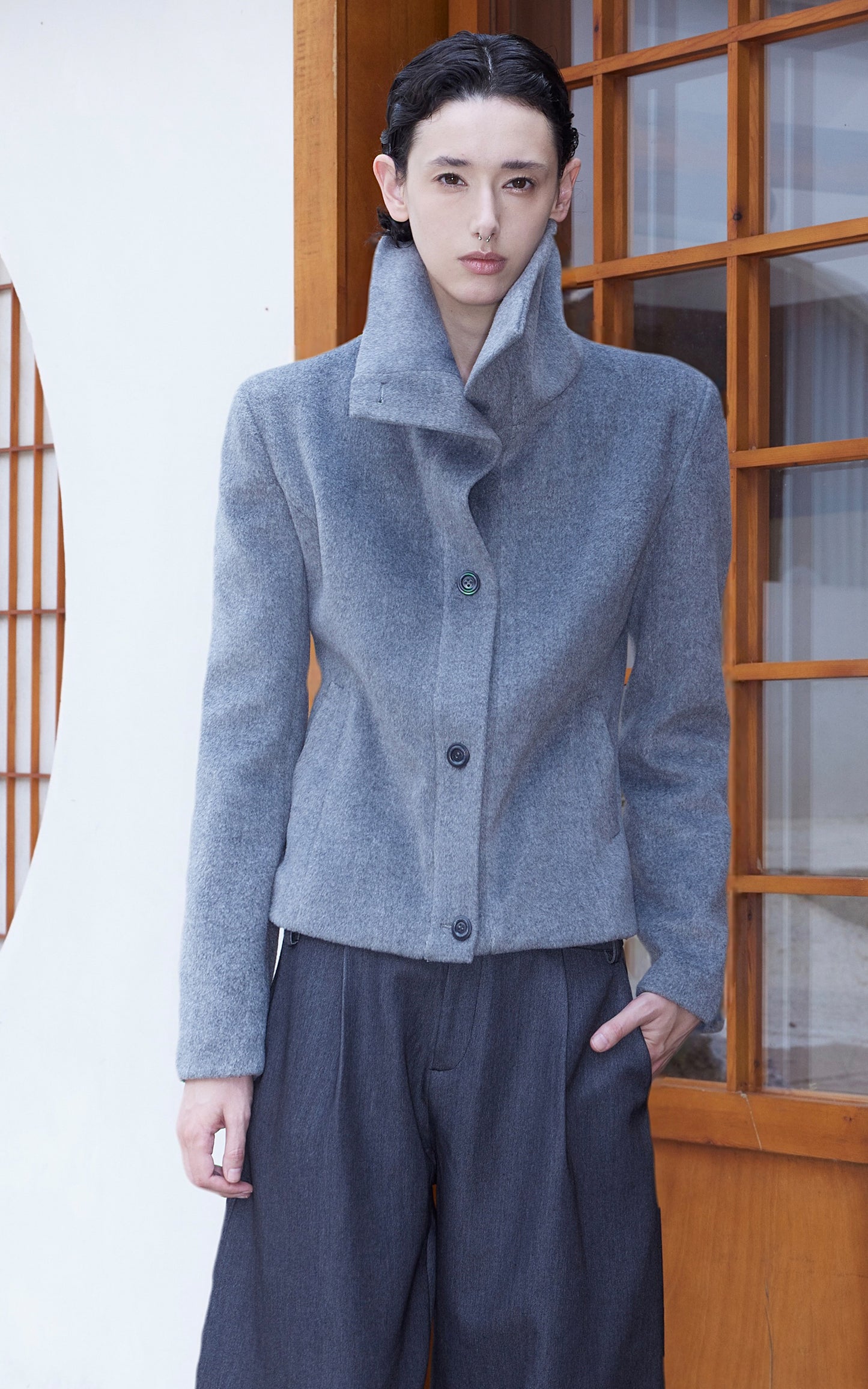 Simple stand collar retro wool coat