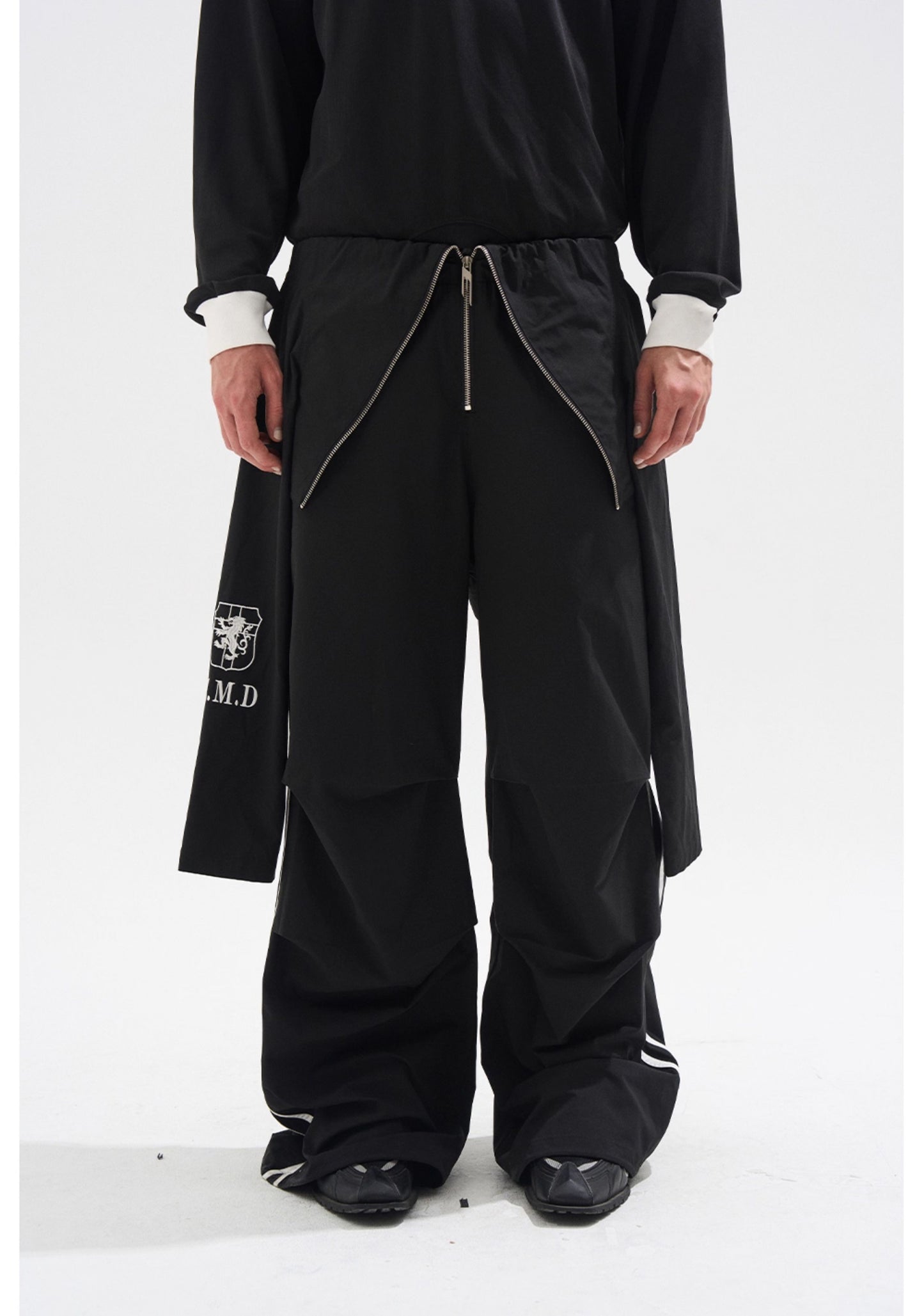 Pleated sweatpants