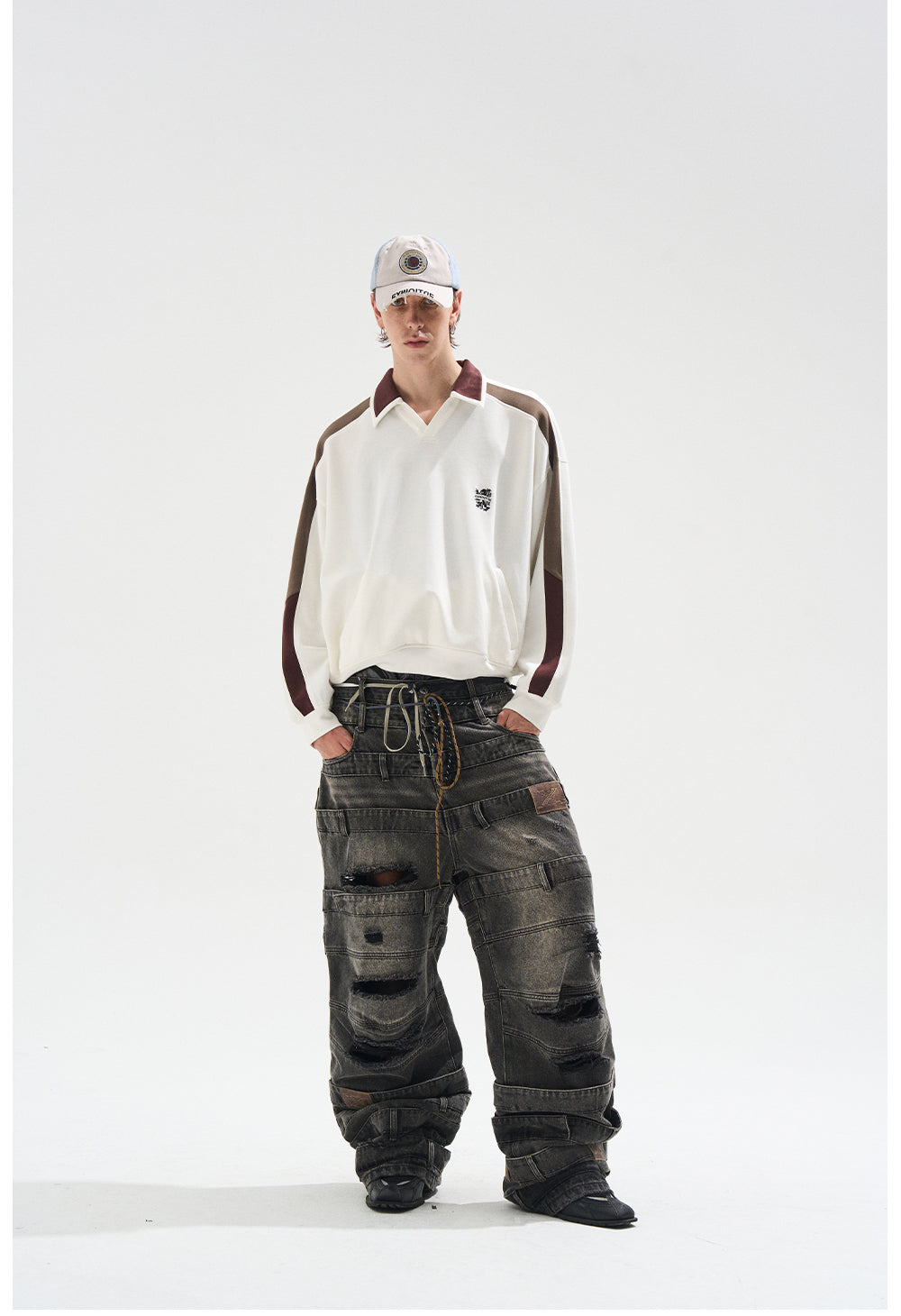 Embroidered Contrast Color Sweatshirt